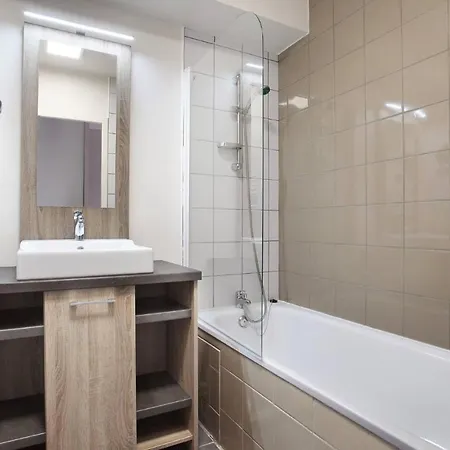 Apartament Resid. Le Village De Praroustan 3p6p Con *